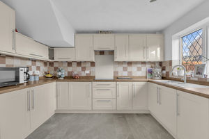 Photo 20- click for photo gallery